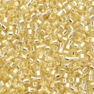 Miyuki kralen 11/0 delica's Silverlined crystal ivory