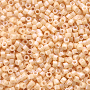 Miyuki kralen 11/0 delica's Ceylon light caramel beige DB-205