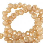 Facet kralen top quality disc 4x3 mm Peachy beige-pearl shine coating