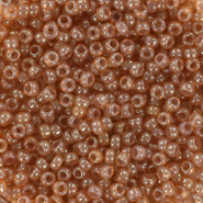 Miyuki 11/0 rocailles Ceylon translucent peony rose 11-2371