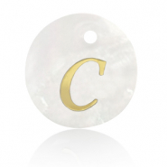 Schelp hanger special letter C Gold-white (natuurlijke kleur)
