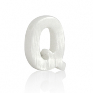 Schelp hanger special letter Q White (natuurlijke kleur)