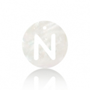 Schelp hanger special letter N White (natuurlijke kleur)