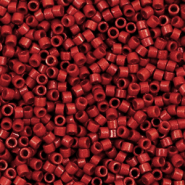 Miyuki kralen 11/0 delica's Duracoat opaque dyed garnet red DB-2354