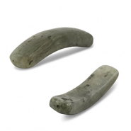 Tussenstuk van natuursteen labradoriet Greenish grey