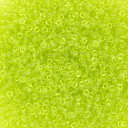 Miyuki 15/0 rocailles Transparent Chartreuse 15-0143