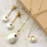 Inspiratiesets Gepersonaliseerde oorbellen en kettingen met pearl shine schelp