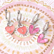 Inspiratiesets Inspiratie voor het creëren van elegante sieraden met brass metalen resin bedels 