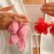 Nieuw 04-09-2024 New! Musthave oorbellen met bloemen