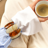 Nieuw 18-08-2025 Trendy resin en metalen armbanden