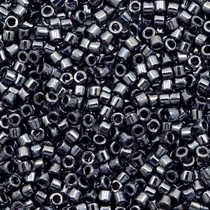 Miyuki kralen 11/0 delica's Opaque gunmetal grey DB-1