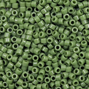 Miyuki kralen 11/0 delica's Opaque avocado green