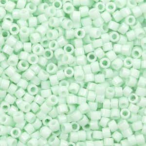Miyuki kralen 11/0 delica's Opaque light mint green