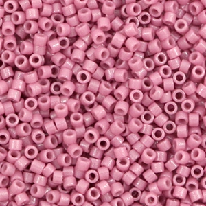 Miyuki kralen 11/0 delica's Duracoat opaque dyed hydrangea purple DB-2137