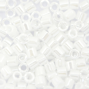 Miyuki kralen 8/0 delica's Ceylon white pearl DBL-201