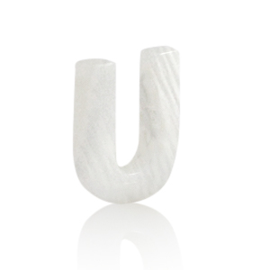 Schelp hanger special letter U White (natuurlijke kleur)