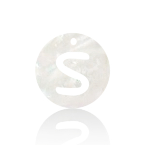 Schelp hanger special letter S White (natuurlijke kleur)