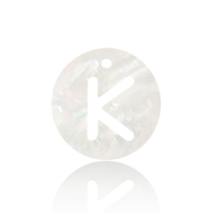 Schelp hanger special letter K White (natuurlijke kleur)