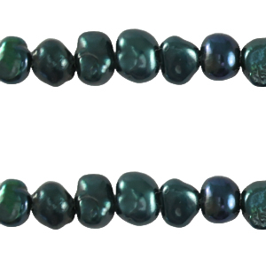 Zoetwater parels nugget 4-5mm Peacock blue