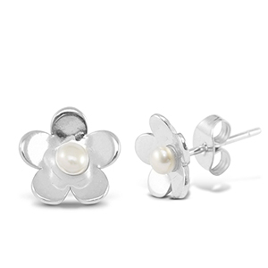 Oorbellen / oorstekers van Stainless steel Roestvrij staal (RVS) pearls flower Silver
