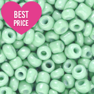 Rocailles 8/0 (3mm) Spring bud green