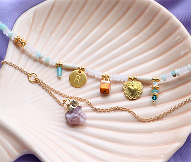 Bedels en tussenstukken natuursteen