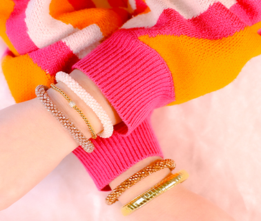 Ontdek onze kant-en-klare facet armbanden