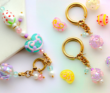 Ontdek onze kleurrijke acryl kralen