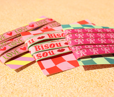 Nieuwe BY31® tekstlint en bead stoppers Nieuwe BY31® tekstlint en bead stoppers