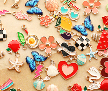 Funky metalen kralen en bedels Funky metalen kralen en bedels