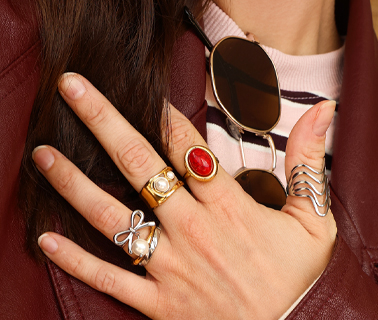 Nieuwe serie stainless steel ringen met stenen