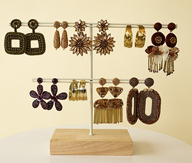 Nieuwe collectie trendy oorbellen