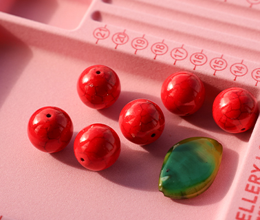 Prachtige collectie keramiek kralen