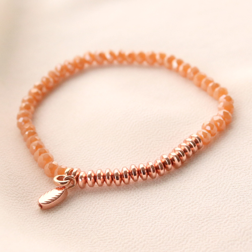 Maak feestelijke armbandjes met onze nieuwe kralen van hematite