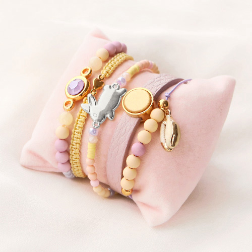 Sieraden maken voor het voorjaar in zachte paastinten 