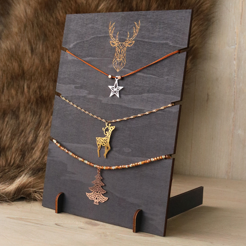 Dit kun je maken voor kerst met onze nieuwe bohemian hangers en metalen bedels: