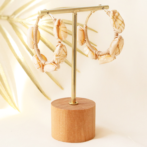 DIY: sieraden maken met kauri schelpjes