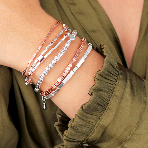 Laat je inspireren! Deze sieraden kun je maken met de kralen van hematite: 