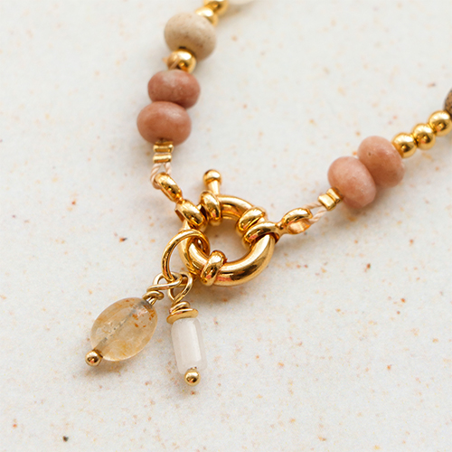 Get creative met natuursteen kralen voor de mooiste sieraden