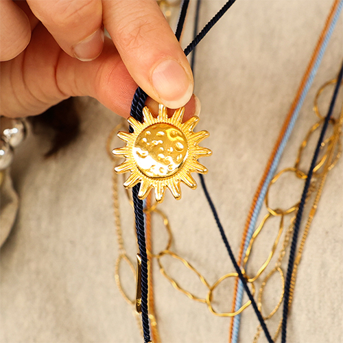 Sieraden maken met DQ&reg; metaal collectie