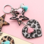  Sleutelhangers met imi leer hairy en stainless steel! Leopard is my favourite colour!