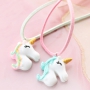 Kindersieraden maken? Met de nieuwe unicorn hangers van resin!